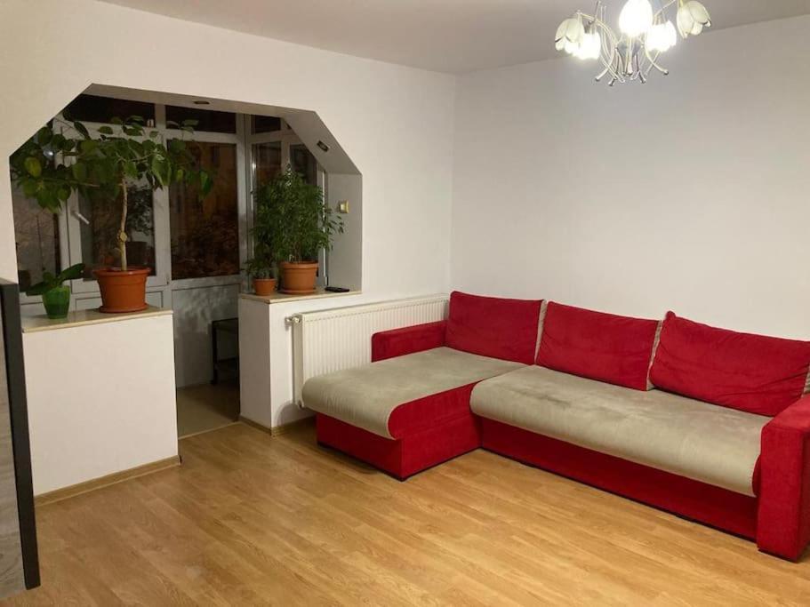 Apartament 3 Camere De Inchiriat Крайова Екстер'єр фото
